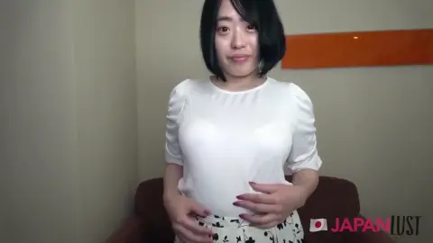 Cute Amateur Japanese Teen Freshly Shaved For Pov Sex (18+)