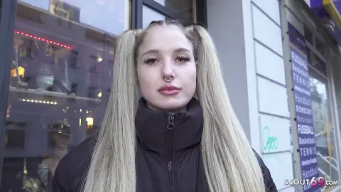 Crystal White In Big Dick Anal Sex Casting For Pigtails Teen In Berlin (18+)