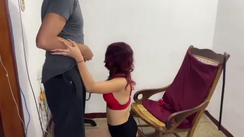 Gran Culo In Mi Inocente Hijastra Me Provoca Con Su Mientras Limpia Y Termino Follandomela Hasta Correr