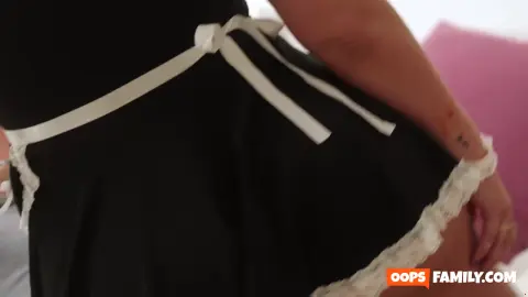 Thanks for cleaning up, milfy stepmom! Let's have some XXX time with your big, congenital boobs and ass!