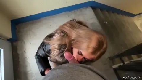 Veronika Rigal - Juicy Blowjob In The Entrance From